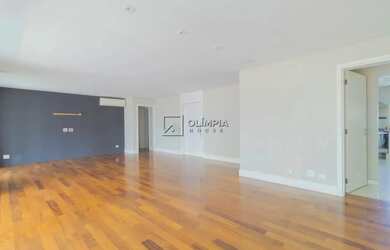 Imagem: O apartamento possui 4 Dormitórios, 5 Banheiros, 5 Vagas na