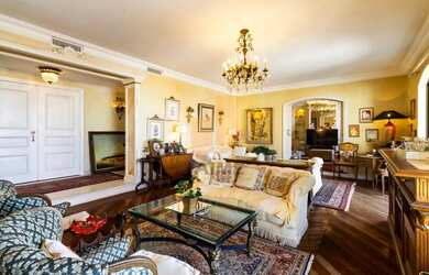 Imagem 3: Apartamento alto padrão, 4 dormitórios sendo 4 suítes e 4 vagas, a...