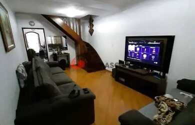 Imagem: A casa possui 2 Dormitórios, 2 Banheiros, 1 Vaga na garagem