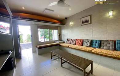 Imagem: A casa em condomínio possui 3 Dormitórios, 2 Banheiros, 1