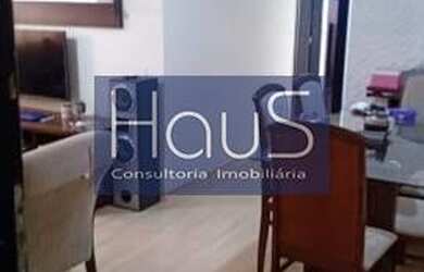 Imagem: O apartamento possui 3 Dormitórios, 1 Banheiro, 2 Vagas na