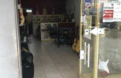 Imagem: O depósito possui 1 Vaga na garagem, 40m² de Área e está