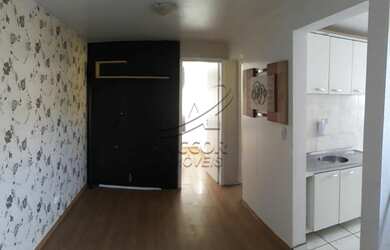 Imagem: O apartamento possui 2 Dormitórios, 1 Banheiro, 1 Vaga na garagem