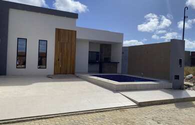 Imagem: A casa em condomínio possui 3 Dormitórios, 3 Banheiros, 2