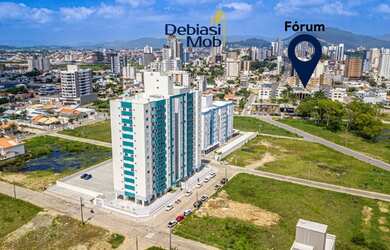 Imagem: O apartamento possui 2 Dormitórios, 2 Banheiros, 1 Vaga na