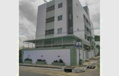 Imagem: O apartamento possui 3 Dormitórios, 2 Banheiros, 77m² de Área