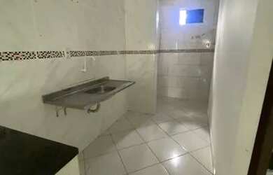 Imagem: O apartamento possui 2 Dormitórios e 1 Banheiro e está localizado