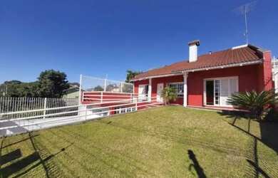 Imagem: Casa para venda possui 345 metros quadrados com 4 quartos