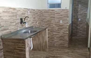 Imagem: A casa possui 2 Dormitórios, 1 Banheiro e está localizado