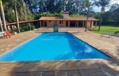 Imagem: A chácara está localizado em Vila Trujillo, Sorocaba à venda