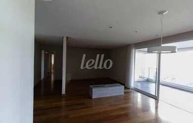 Imagem: O apartamento possui 4 Dormitórios, 3 Banheiros, 4 Vagas na