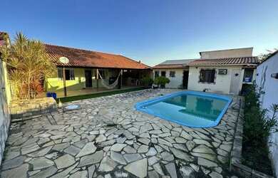 Imagem: A casa em condomínio possui 3 Dormitórios, 4 Banheiros, 4