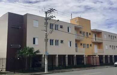 Imagem: O apartamento possui 1 Dormitório, 1 Banheiro, 1 Vaga na garagem