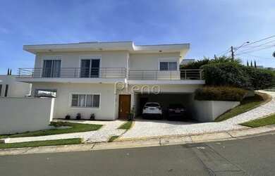 Imagem 2: Venda Casa com 326,00 metroQuadrado, 4 dormitório s , 1 vaga s . Swiss...