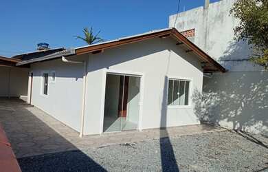 Imagem: Casa para venda com 90 metros quadrados com 3 quartos em Nossa