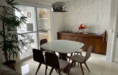 Imagem: O apartamento possui 2 Dormitórios, 3 Banheiros, 2 Vagas na