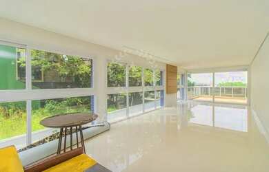 Imagem: O apartamento possui 3 Dormitórios, 4 Banheiros, 4 Vagas na