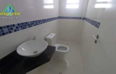 Imagem: O apartamento possui 2 Dormitórios, 1 Banheiro, 2 Vagas na