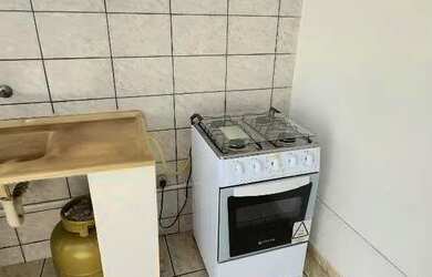 Imagem 4: Apto.Mobiliado - lindo- para 1 pessoa, R$750,00, livre de agua/esgoto...