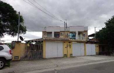 Imagem: A casa possui 2 Dormitórios, 1 Banheiro, 1 Vaga na garagem