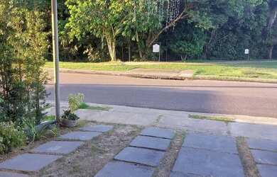 Imagem: A casa em condomínio possui 3 Dormitórios, 2 Banheiros, 2