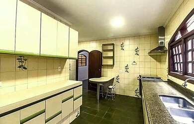 Imagem 9: Alphaville 3 para aluguel e venda com 530 metros quadrados com 4 quartos