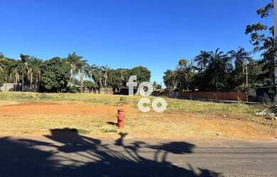 Imagem: O terreno possui 6000m² de Área e está localizado em Chácaras