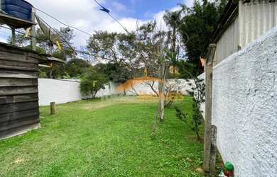 Imagem 2: Casa com amplo pátio em bairro tranquilo Bairro Nova Brasília, Imbituba/SC
