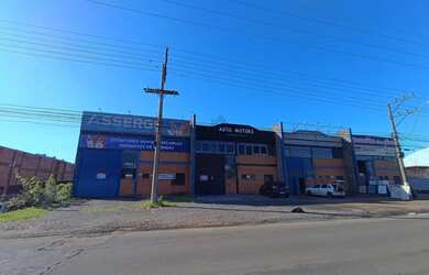 Imagem 2: Pavilhão na lateral de BR-116