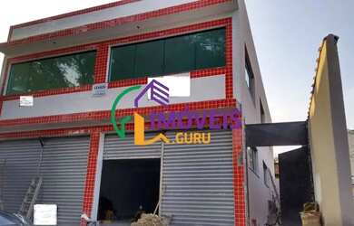 Imagem: O depósito possui 3 Vagas na garagem, 144m² de Área e está