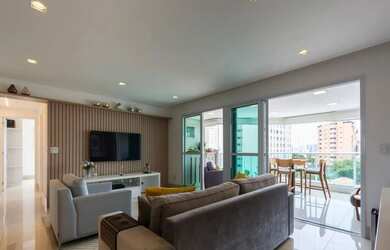 Imagem: O apartamento possui 3 Dormitórios, 4 Banheiros, 3 Vagas na