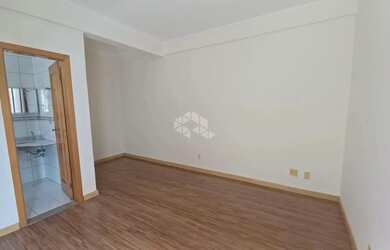 Imagem 14: Apartamento duplex com 1 quarto à venda na avenida Lavras no bairro Petrópolis em Porto Al