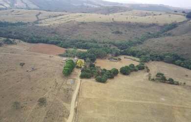 Imagem: A fazenda possui 38m² de Área e está localizado em Cocalzinho