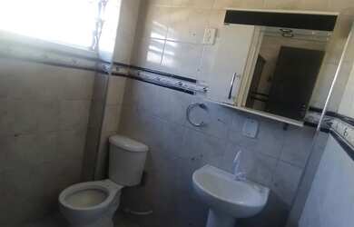 Imagem: O apartamento possui 2 Dormitórios, 1 Banheiro e está localizado