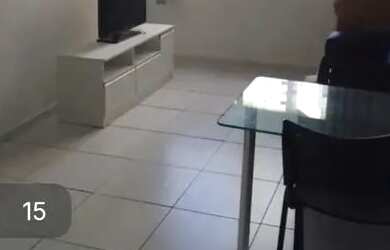 Imagem: O apartamento possui 1 Dormitório, 1 Banheiro, 1 Vaga na garagem