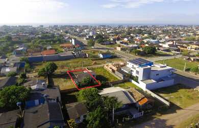 Imagem 2: Casa pronta para morar a 800mts do mar e próxima ao centro da cidade