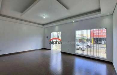 Imagem: O depósito possui 2 Vagas na garagem, 36m² de Área e Varanda