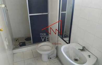 Imagem: O apartamento possui 2 Dormitórios, 1 Banheiro e 68m² de Área