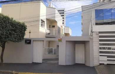 Imagem: A kitnet possui 1 Dormitório, 1 Banheiro, 1 Vaga na garagem