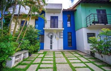 Imagem: A casa em condomínio possui 3 Dormitórios, 3 Banheiros, 2