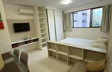 Imagem: O apartamento possui 1 Dormitório, 1 Banheiro, 1 Vaga na garagem