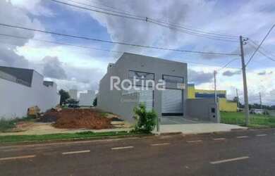 Imagem: O depósito possui 3 Vagas na garagem, 300m² de Área, Imóvel