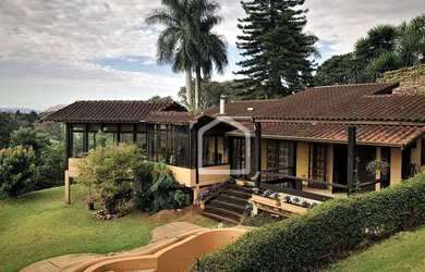 Imagem: A casa em condomínio possui 3 Dormitórios, 5 Banheiros, 5