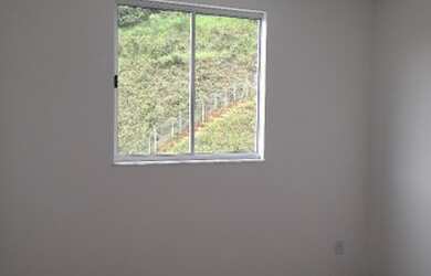 Imagem 8: Alugo no bairro Teixeiras apto 02 quartos primeira locação 650,00 taxas