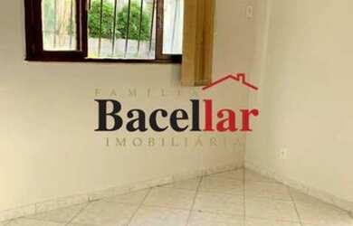 Imagem 12: DUAS CASAS REFORMADAS MARAVILHOSO QUINTAL PISCINA E CHURRASQUEIRA