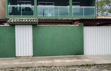 Imagem: A casa possui 4 Dormitórios, 3 Banheiros, 120m² de Área e