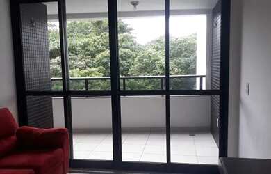 Imagem: O apartamento possui 1 Dormitório, 1 Banheiro, 1 Vaga na garagem