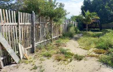 Imagem 4: Terreno grande de esquina