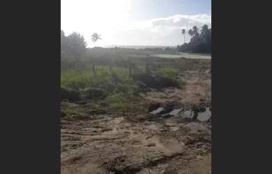 Imagem: O terreno possui 450m² de Área, Imóvel novo e está localizado