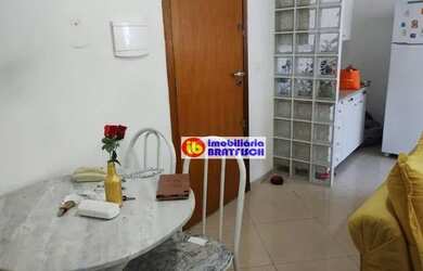 Imagem: O apartamento possui 1 Dormitório, 1 Banheiro, 45m² de Área